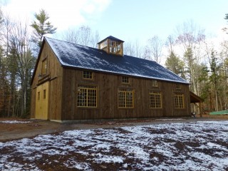 sebago-lake-timber-frame-barn